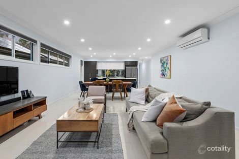 Property photo of 17 Worchester Crescent Wakerley QLD 4154