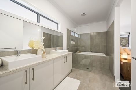 Property photo of 12 Goldsworthy Street Springdale Heights NSW 2641
