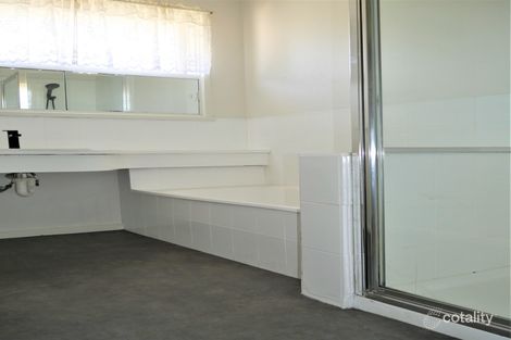 Property photo of 6 Alkemade Drive Melton VIC 3337