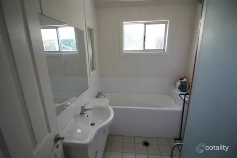 Property photo of 700 Fernfield Road Deepwater QLD 4674