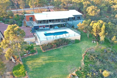 Property photo of 35 Rollinghills Drive Brigadoon WA 6069