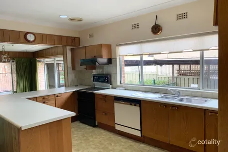 Property photo of 8 Booth Street Westmead NSW 2145