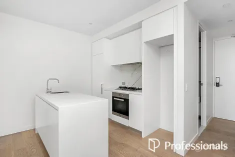 Property photo of 1008/77 Queens Road Melbourne VIC 3004