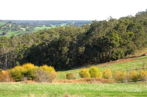 8 Golden Ash Rise, Kangaroo Gully, WA 6255