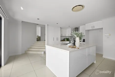 Property photo of 5 Mahogany Rise Brookwater QLD 4300