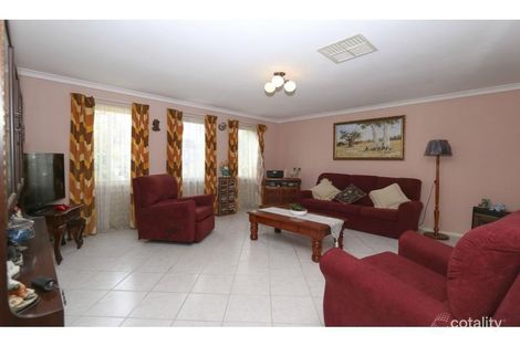 Property photo of 11 Goollelal Drive Kingsley WA 6026