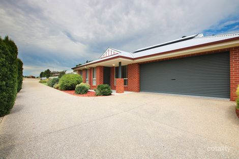 1/5 Donnolley Ct, Lavington, NSW 2641