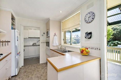 Property photo of 3 Marina Court Notting Hill VIC 3168