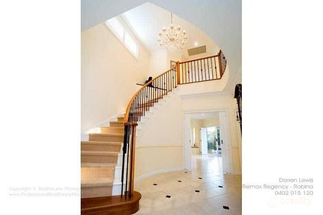 Property photo of 11 Miling Court Robina QLD 4226