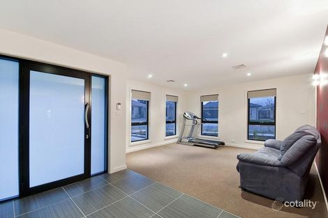 Property photo of 36 Alec Hope Crescent Franklin ACT 2913