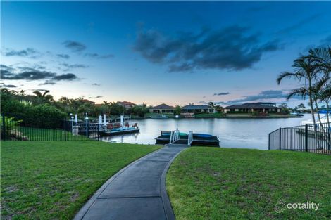 Property photo of 45 Lee Anne Crescent Helensvale QLD 4212