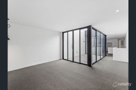 Property photo of 16 Rochfort Way Fremantle WA 6160