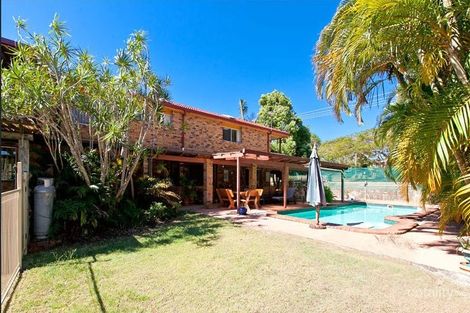 26 Marine St, Macleay Island, QLD 4184