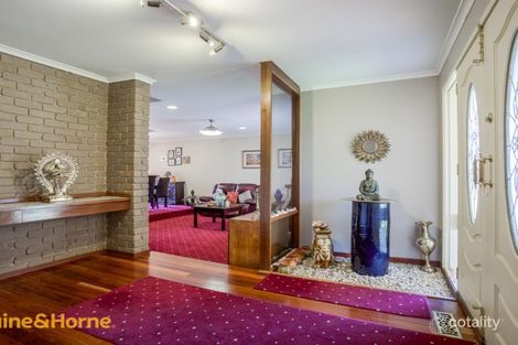 Property photo of 10 McEwen Drive Sunbury VIC 3429