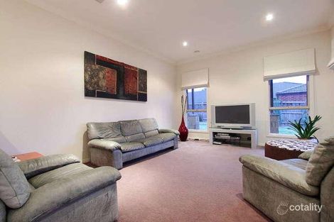 Property photo of 11 Crenada Close Langwarrin VIC 3910