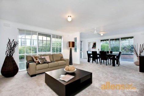 Property photo of 63 The Grange Templestowe VIC 3106