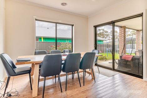 Property photo of 10 Keewong Drive Strathfieldsaye VIC 3551