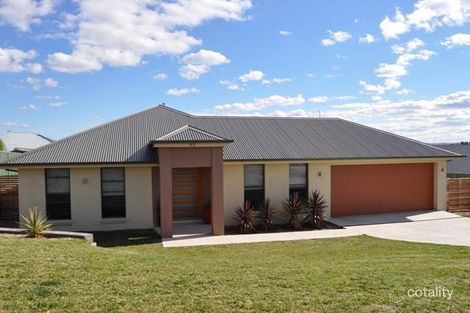 Property photo of 62 Ilumba Way Kelso NSW 2795