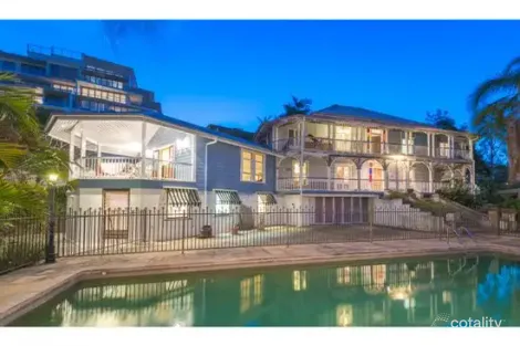 8/11 Kings Rd, Taringa, QLD 4068