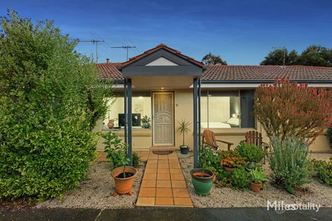 Property photo of 2/42 St Elmo Road Ivanhoe VIC 3079