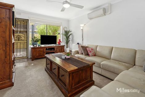 Property photo of 2/42 St Elmo Road Ivanhoe VIC 3079