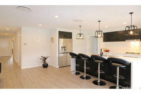 Property photo of 4 Paino Crescent Sanctuary Point NSW 2540