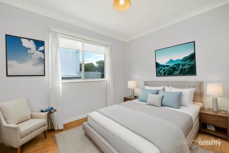 Property photo of 2 Seasound Crescent North Avoca NSW 2260