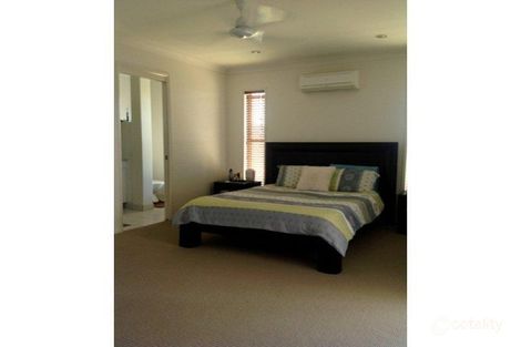 Property photo of 57 Gingham Street Glenella QLD 4740