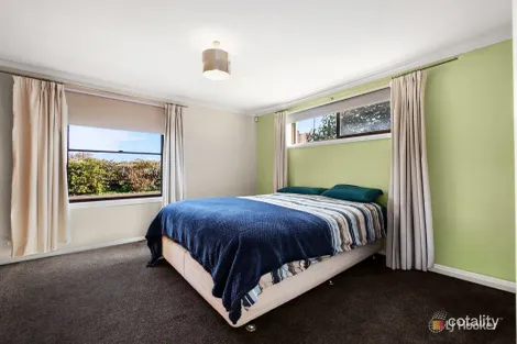 Property photo of 137A Old Bass Highway Wynyard TAS 7325