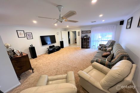 Property photo of 2 Warren Drive Deniliquin NSW 2710