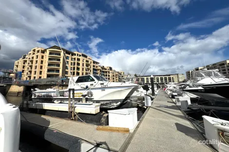 Property photo of 4 Holdfast Promenade Glenelg SA 5045