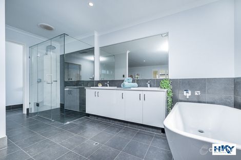 Property photo of 32 Putley Road The Vines WA 6069