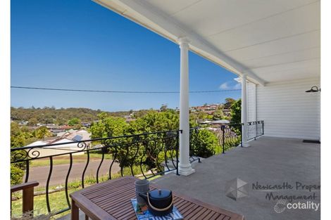 Property photo of 63 Pasadena Crescent Macquarie Hills NSW 2285
