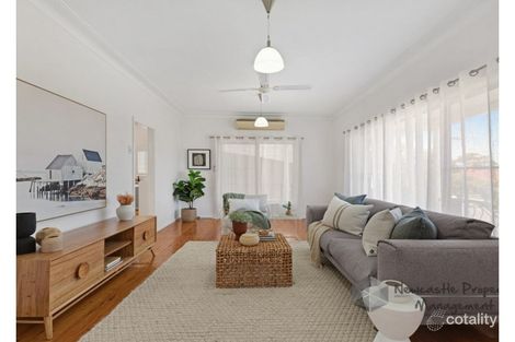 Property photo of 63 Pasadena Crescent Macquarie Hills NSW 2285