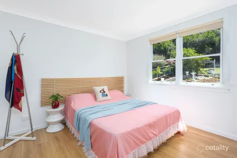 Property photo of 8 Loretta Avenue Como NSW 2226