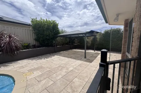 Property photo of 52 Katherine Avenue Amaroo ACT 2914