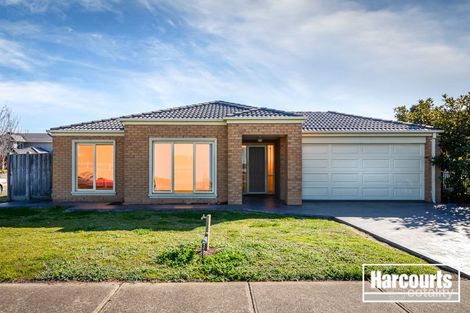 Property photo of 23 Baddeley Circuit Cranbourne North VIC 3977