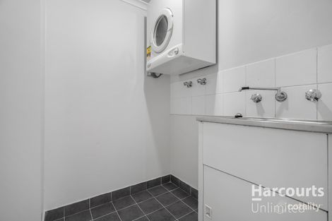 Property photo of 4/14-18 Fourth Avenue Blacktown NSW 2148
