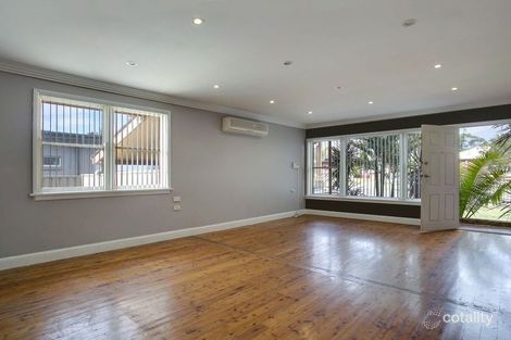 Property photo of 35 Mariana Crescent Lethbridge Park NSW 2770