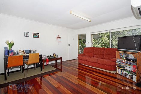 Property photo of 2/6 Harty Street Coorparoo QLD 4151