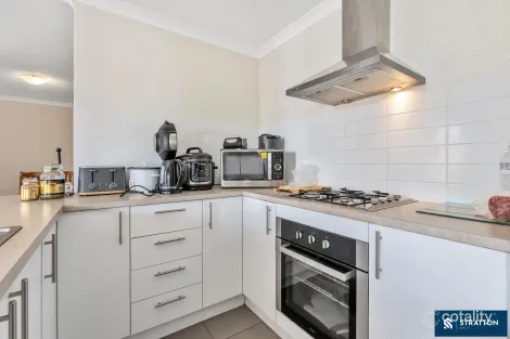 Property photo of 7A Gladstone Road Armadale WA 6112