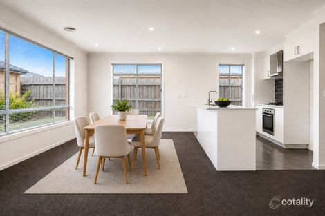 Property photo of 16 Cabernet Drive Somerville VIC 3912