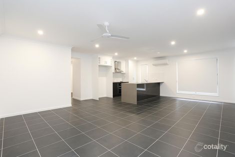 Property photo of 199 Woodline Drive Spring Mountain QLD 4300