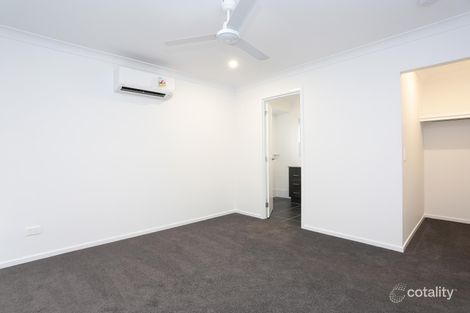 Property photo of 199 Woodline Drive Spring Mountain QLD 4300