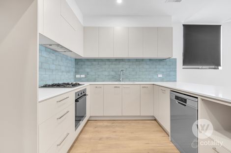 17 Hobart Lane, Port Adelaide, SA 5015