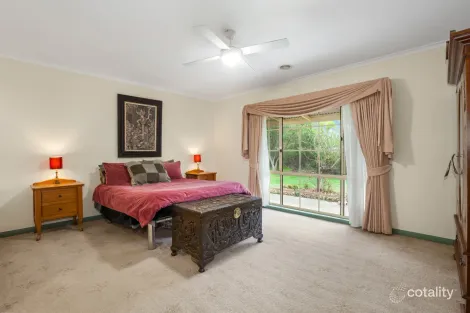 Property photo of 17 Casey Crescent Broadford VIC 3658