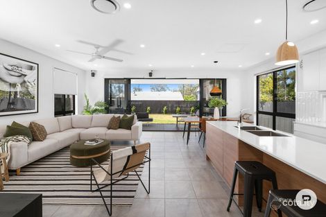 Property photo of 21 Ludwick Street Cannon Hill QLD 4170