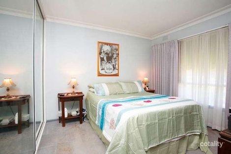 Property photo of 11 Little Street Deer Park VIC 3023