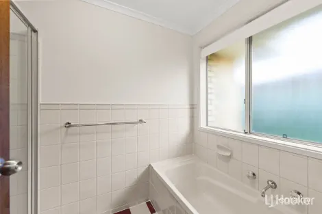 Property photo of 12 Bluestone Lane Blakeview SA 5114