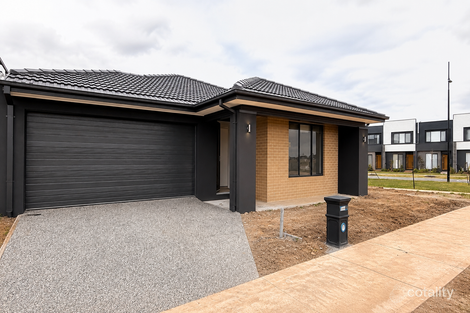 7 Cadden Cl, Rockbank, VIC 3335